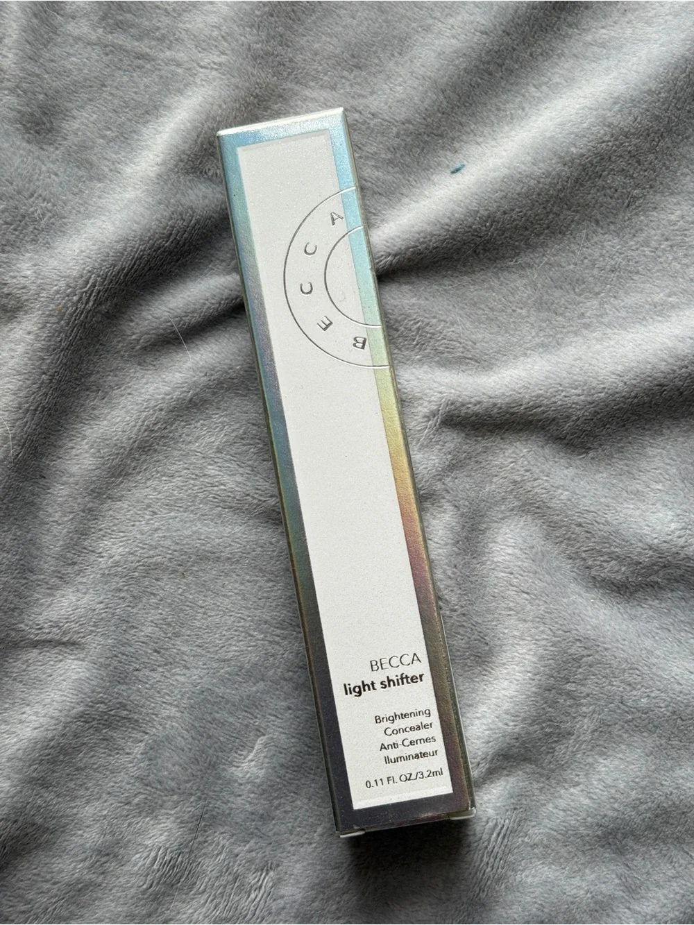 BECCA Light Shifter Brightening Concealer